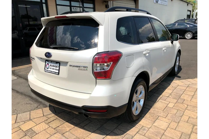 $10674 : 2015 Forester 2.5i Limited image 3