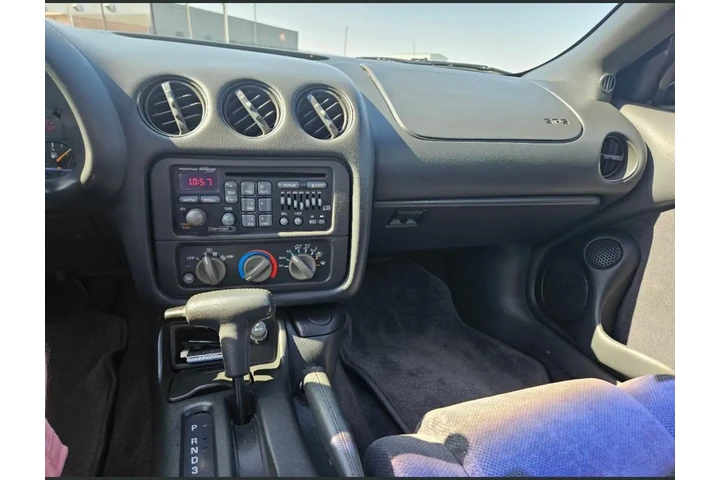 $16700 : Pontiac Firebird image 8