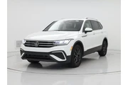 $22998 : Volkswagen Tiguan 2024 SE 4d thumbnail