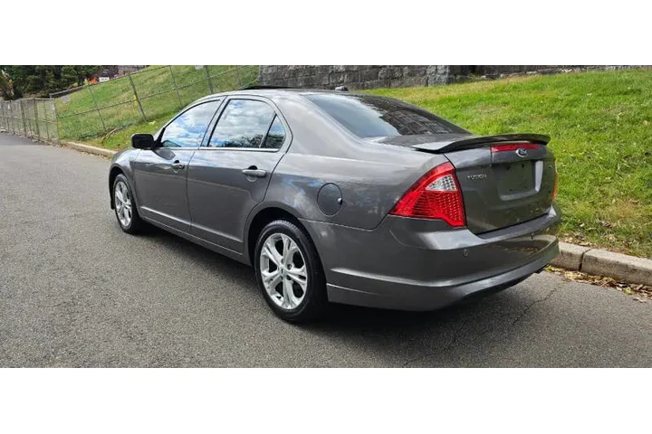 $5495 : 2012 Fusion SE image 3