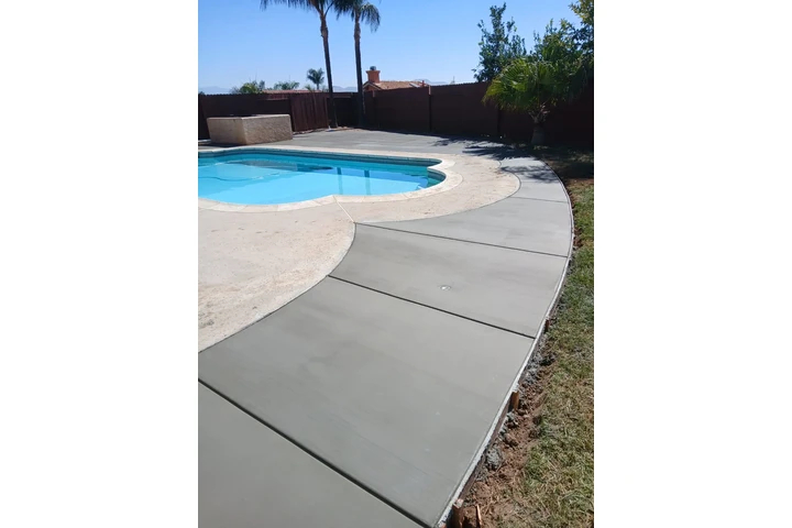 Tree & Landscaping Services image 5