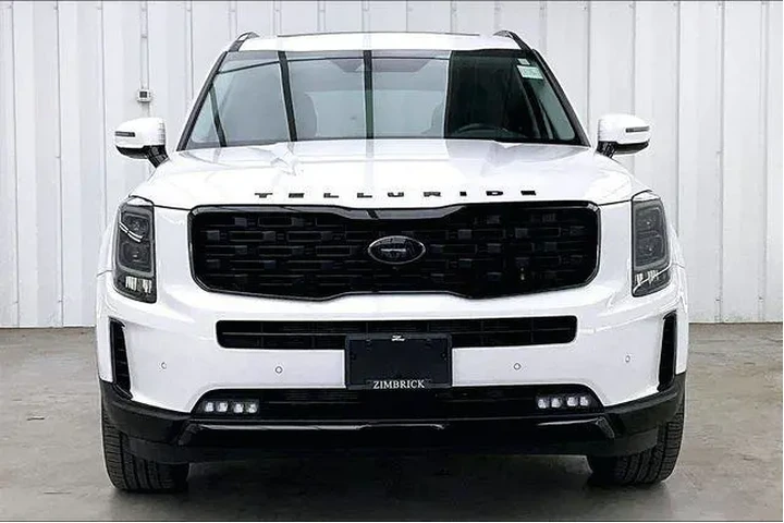 $27990 : Kia Telluride 2021 AWD SX 4d image 3