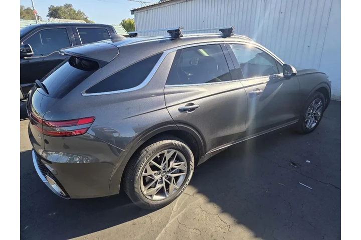 $38995 : Genesis GV70 2024 AWD 2.5T S image 7