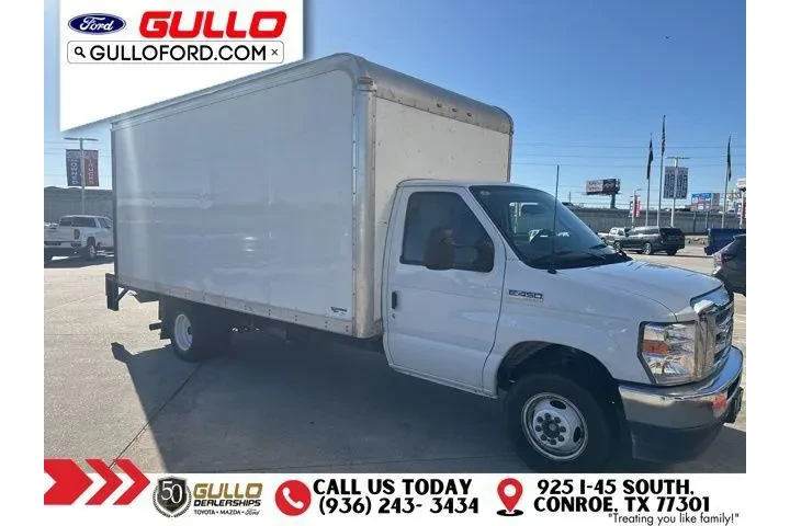$35991 : Ford E-Series 2023 E-450 SD image 2