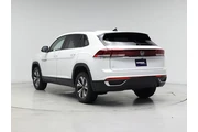 $30998 : Volkswagen Atlas Cross Sport thumbnail