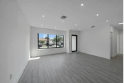 $1050 : kitchen Beautifully Updated thumbnail