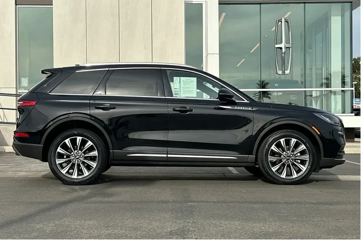 $27900 : Lincoln Corsair 2022 Reserve image 2