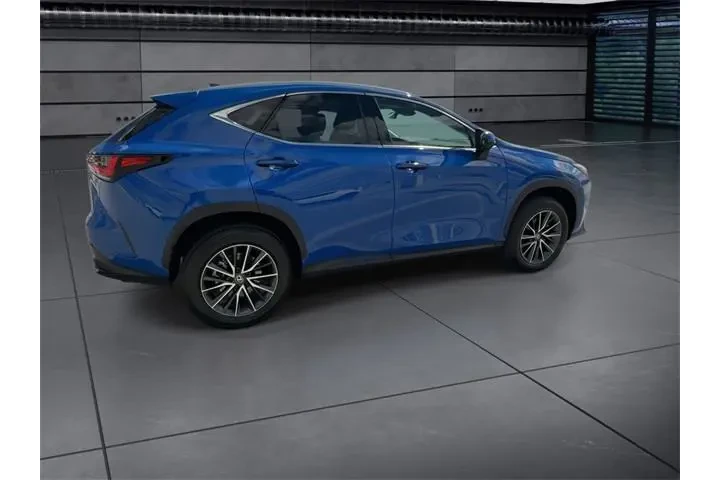 $39998 : Lexus NX 250 2025 4dr Crosso image 8
