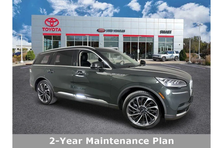 $48594 : 2023 Aviator Reserve image 1