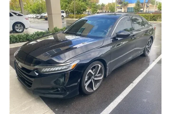$19637 : Honda Accord 2022 Sport 4dr image 1