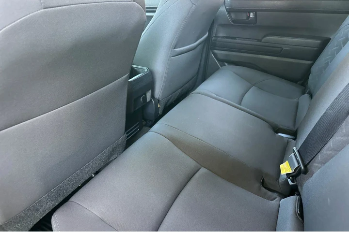 $34500 : Toyota Tacoma 2024 4x4 SR5 4 image 7