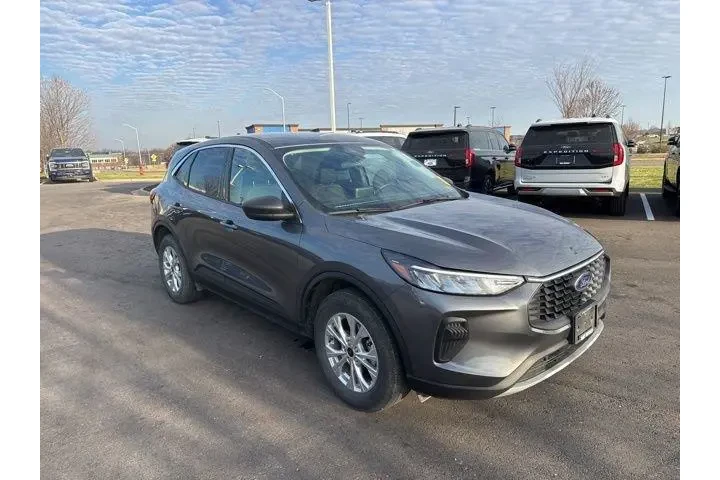 $23000 : Ford Escape 2024 AWD Active image 1