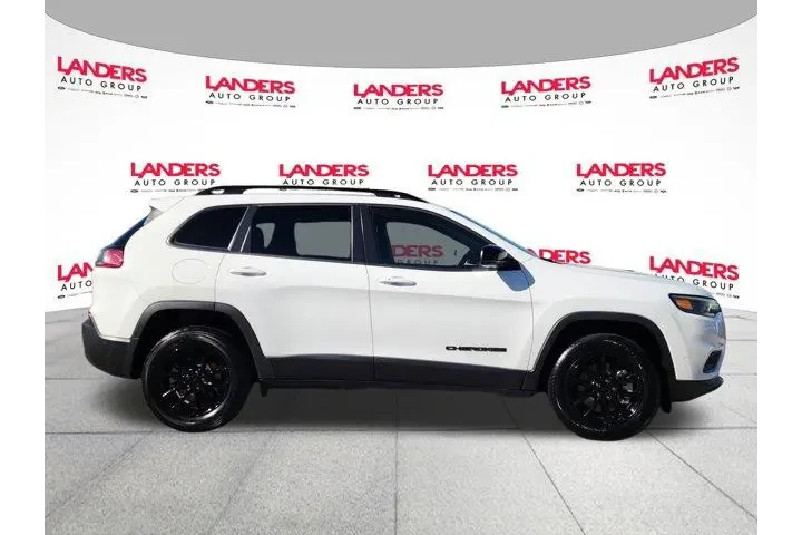 $23000 : Jeep Cherokee 2023 4x4 Altit image 2