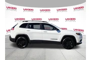 $23000 : Jeep Cherokee 2023 4x4 Altit thumbnail