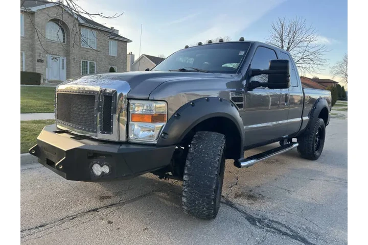 $17991 : 2010 F-250 Super Duty XLT image 4