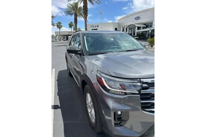 $37357 : Ford Explorer 2025 Active 4d image 2