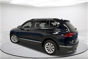 $17279 : Pre-Owned 2018 Tiguan 2.0T SE thumbnail