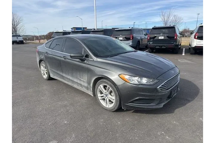 $13500 : Ford Fusion Hybrid 2018 S 4d image 1