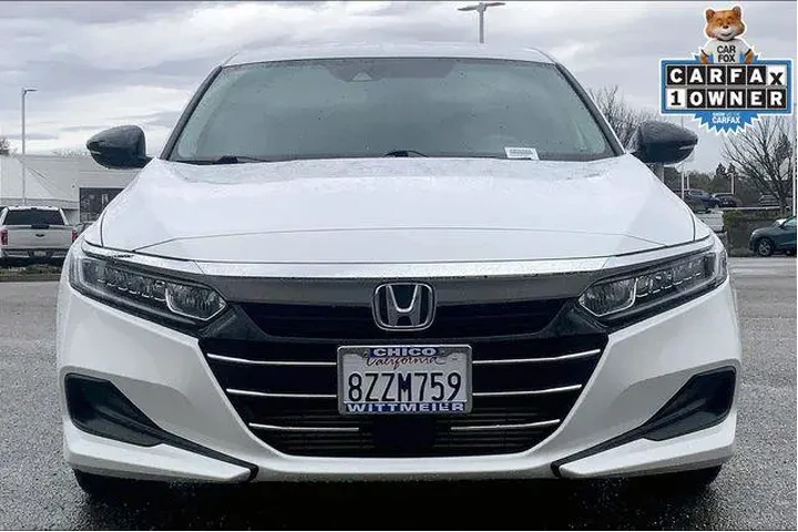 $24985 : Honda Accord 2022 LX 4dr Sed image 3
