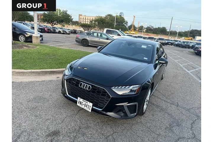 $24971 : Audi A4 2022 AWD quattro S l image 1