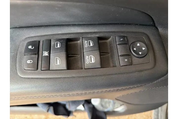 $23222 : Jeep Grand Cherokee WK 2022 image 7