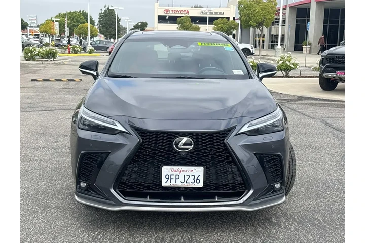 $47980 : Lexus NX 450h+ 2023 AWD F SP image 2