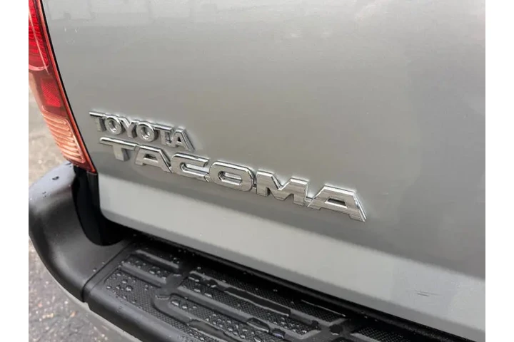 $11995 : 2008 Tacoma PreRunner V6 image 10