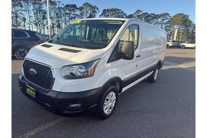 $34995 : Ford Transit 2024 250 3dr SW image 6