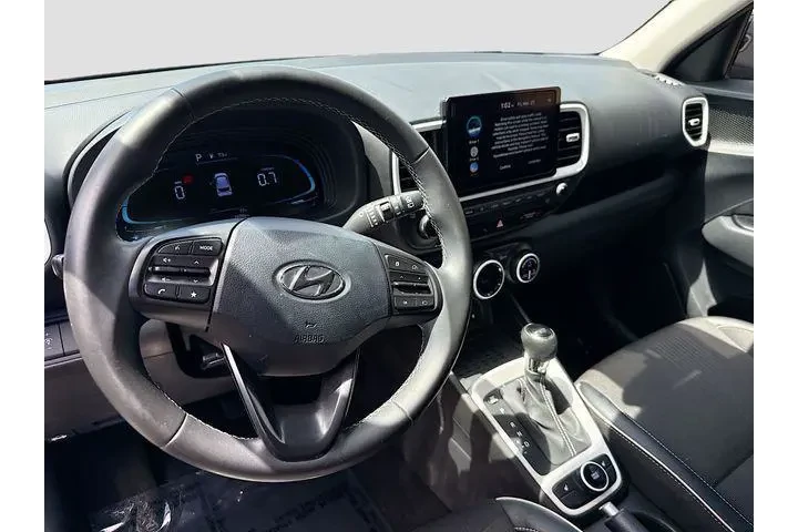 $16516 : Hyundai VENUE 2023 Limited 4 image 9