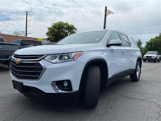 $18888 : 2019 Traverse LT Cloth, CLEAN image 3