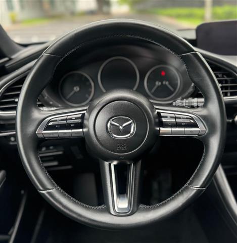 $14900 : Mazda 3 HB Premium image 3