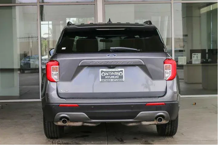 $24936 : Ford Explorer 2022 XLT 4dr S image 7