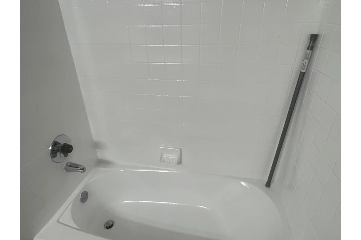 Cleaning Sevices LCC image 5