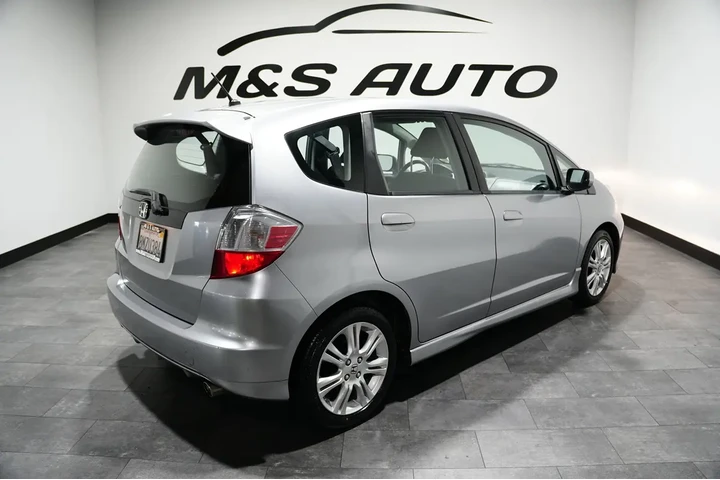 $9872 : 2010 Fit Sport image 10