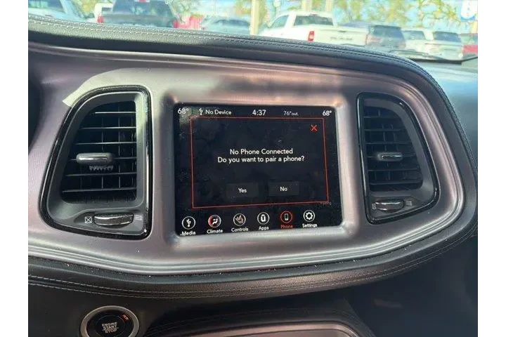 $36990 : Dodge Challenger 2023 R/T 2d image 8