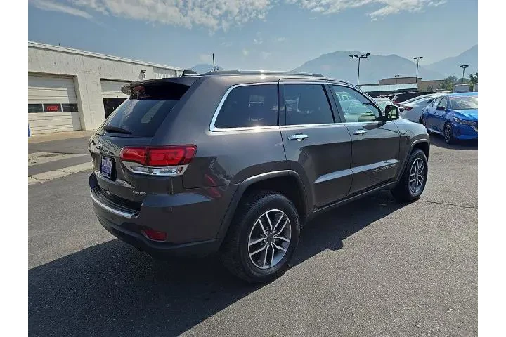 $18973 : Jeep Grand Cherokee 2021 4x4 image 7