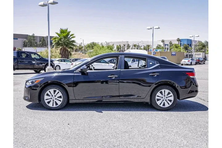 $18863 : Nissan Sentra 2024 S 4dr Sed image 7