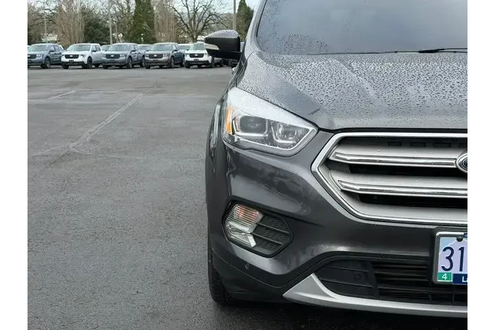 $16995 : Ford Escape 2019 AWD Titaniu image 9