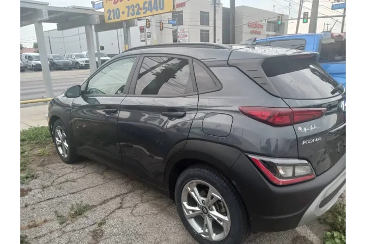 $13800 : 2022 Kona SEL image 8