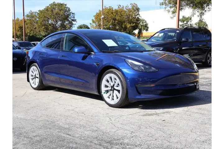 $21590 : Tesla Model 3 2023 4dr Sedan image 2