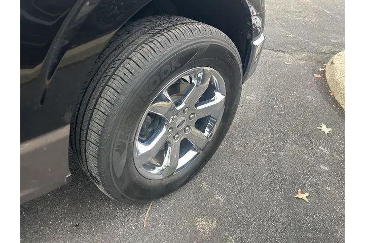 $39995 : Ford F-150 2021 4x4 Lariat 4 image 8