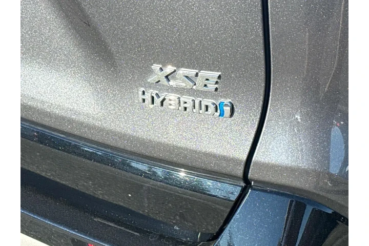 $32860 : Toyota RAV4 Hybrid 2022 AWD image 8