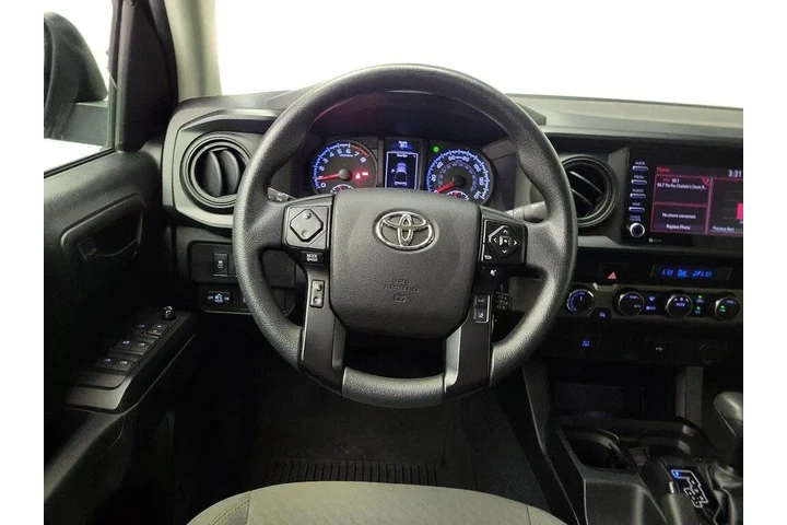 $35998 : Toyota Tacoma 2022 4x4 SR V6 image 10