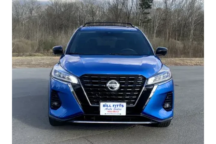 $19900 : 2021 KICKS SR image 2