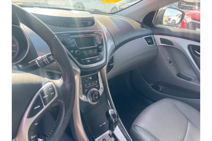 $6999 : 2013 Elantra Limited image 10