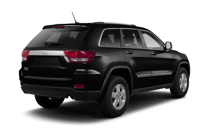 $6990 : 2011 Grand Cherokee Laredo image 3