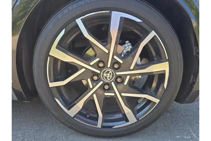 $38995 : Toyota Prius Prime 2023 XSE image 6