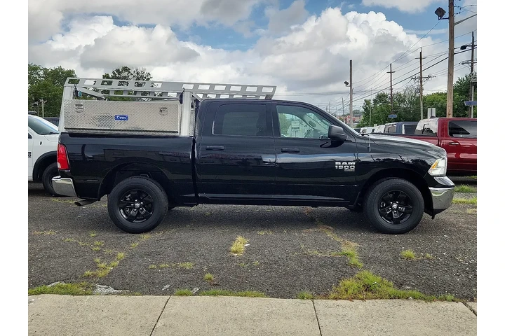 $29455 : Ram 1500 Classic 2023 4x4 Tr image 5