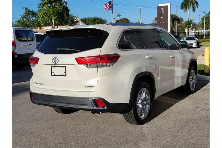 $26990 : Toyota Highlander 2019 Limit image 6
