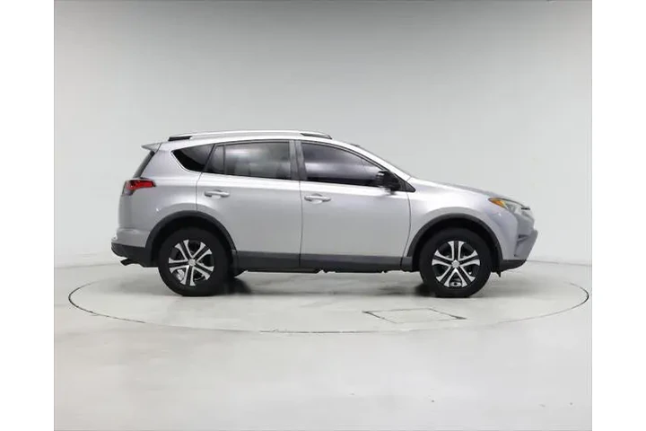 $17998 : Toyota RAV4 2018 LE 4dr SUV image 7